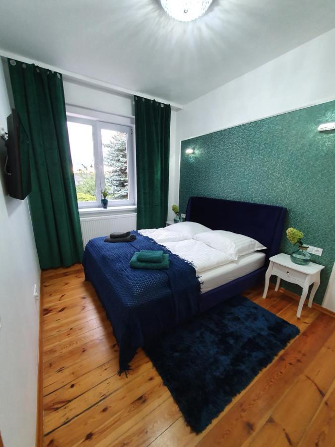 Apartamenty Pod Wieza Згожелец Экстерьер фото