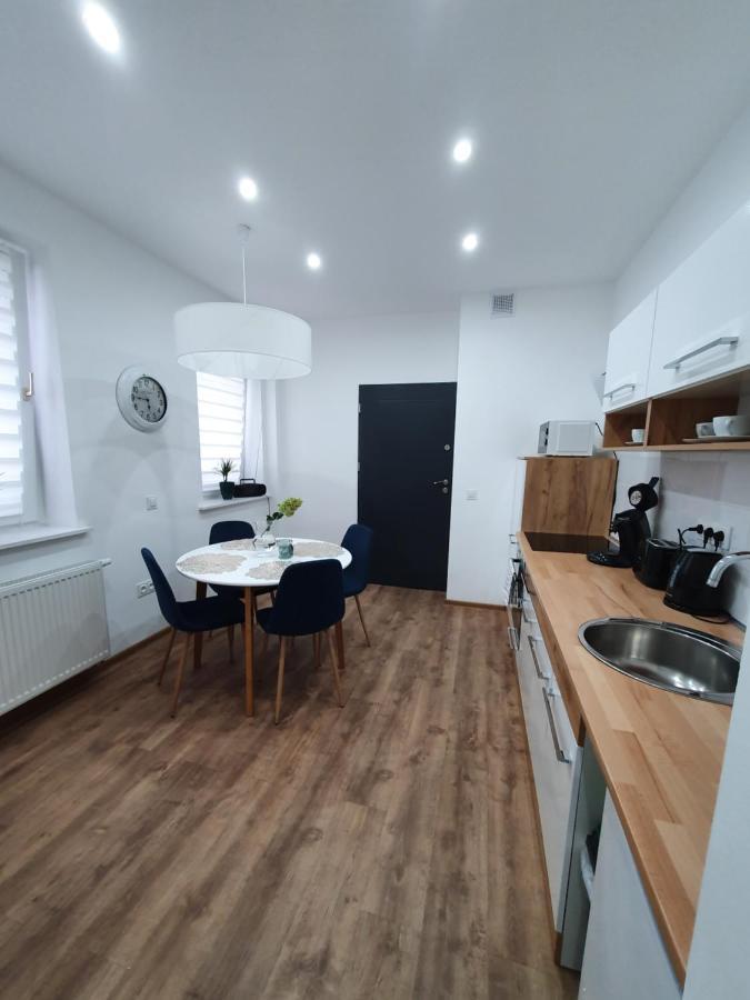 Apartamenty Pod Wieza Згожелец Экстерьер фото